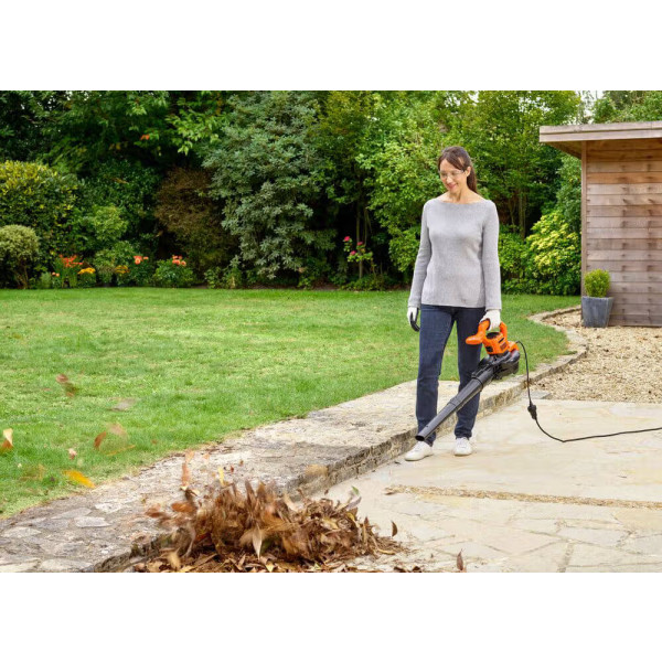Фото - Садовий пилосос Black&Decker BEBLV290