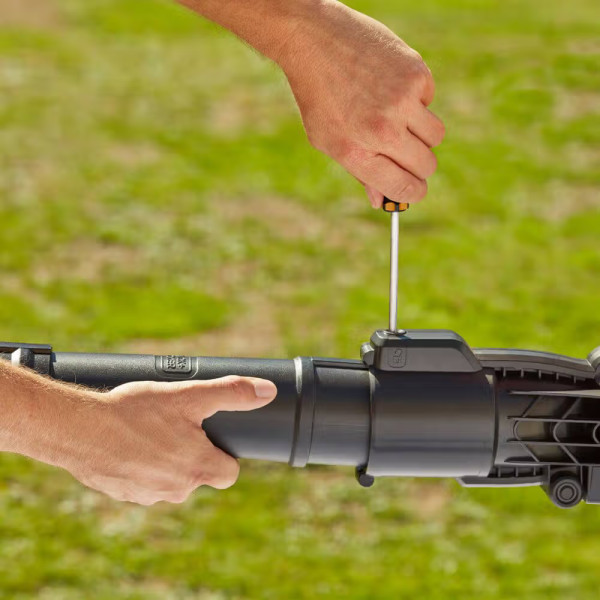 Фото - Садовий пилосос Black&Decker BEBLV290
