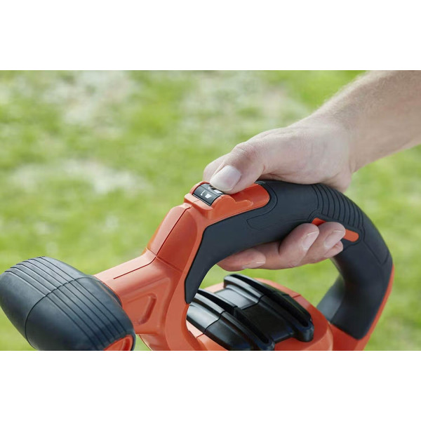 Фото - Садовий пилосос Black&Decker BEBLV300