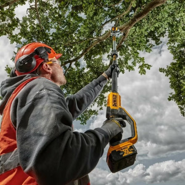 Фото - Высоторез DeWALT DCMPS567P1