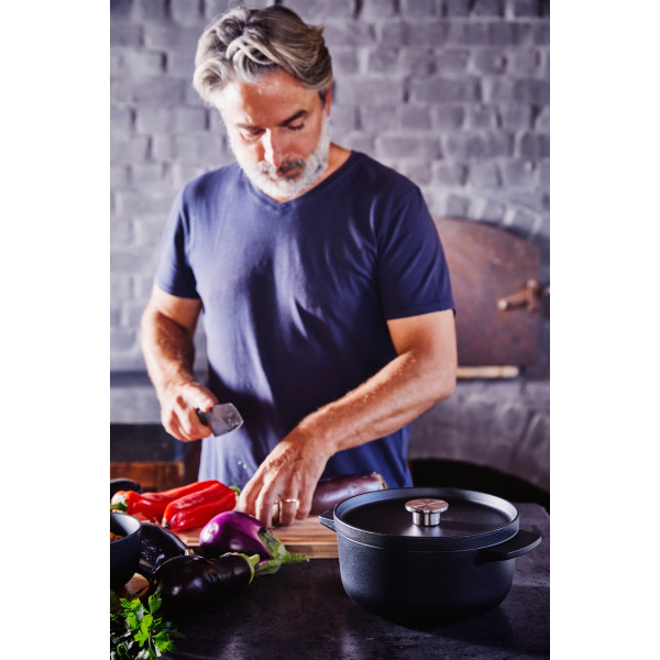 Фото - Кастрюля KitchenAid Matte Oven-to-table 3,3 л (CC004899-001)
