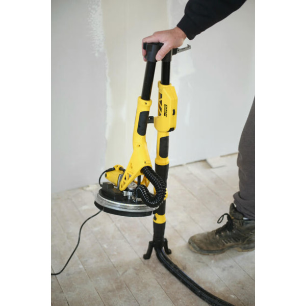 Фото - Ексцентрикова шліфовальна машина Stanley FatMax 750 Вт (SFMEE500S)