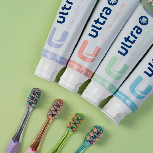 Фото - Зубна щітка Fesco Ultra Multibrush Pink (4820204702090)