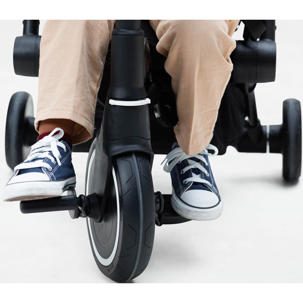 Фото - Триколісний велосипед smarTrike Traveler Black (5900800)