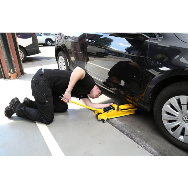 Фото - Домкрат Stanley STMT81251-1