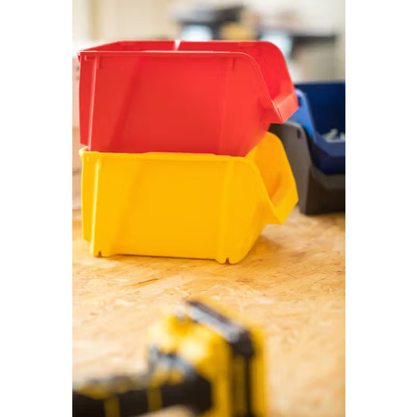 Фото - Ящик для інструментів Stanley 240x175x125 мм (STST82739-1)