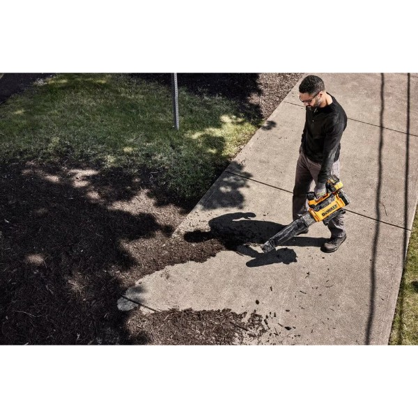 Фото - Повітродувка акумуляторна DeWALT DCMBL777N
