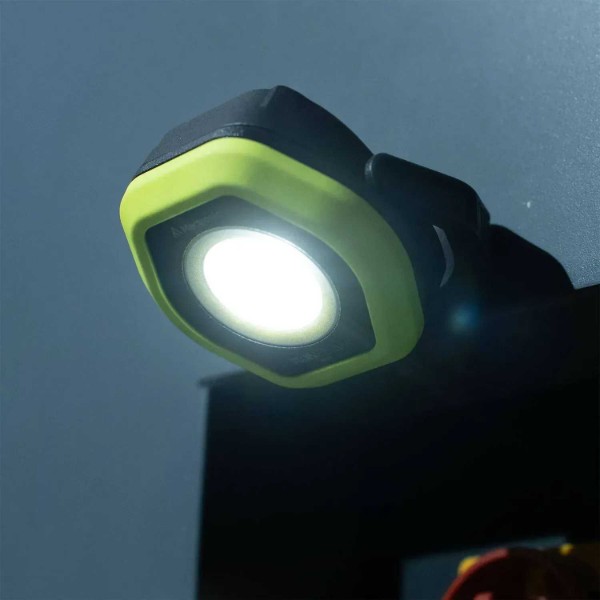 Фото - Фонарь аккумуляторный Mactronic Twin Beam (700 Lm) 80 CRI Magnetic Recharg Type-C (PWL0111)