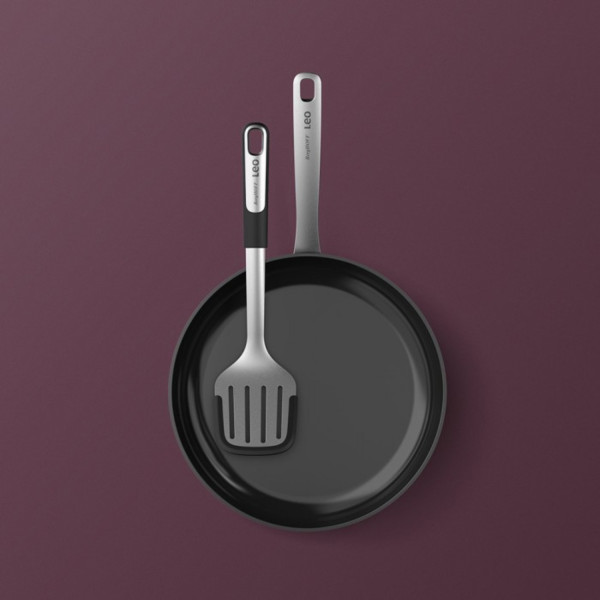 Фото - Сковорода для млинців Berghoff 3950480 LEO GRAPHITE 25 см