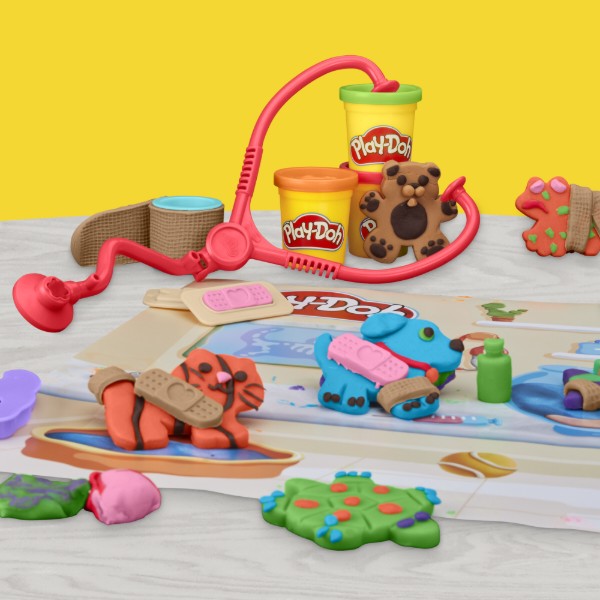 Фото - Наборы для лепки Hasbro Play-Doh CREATE AND CARE VET (G0345_G0346)