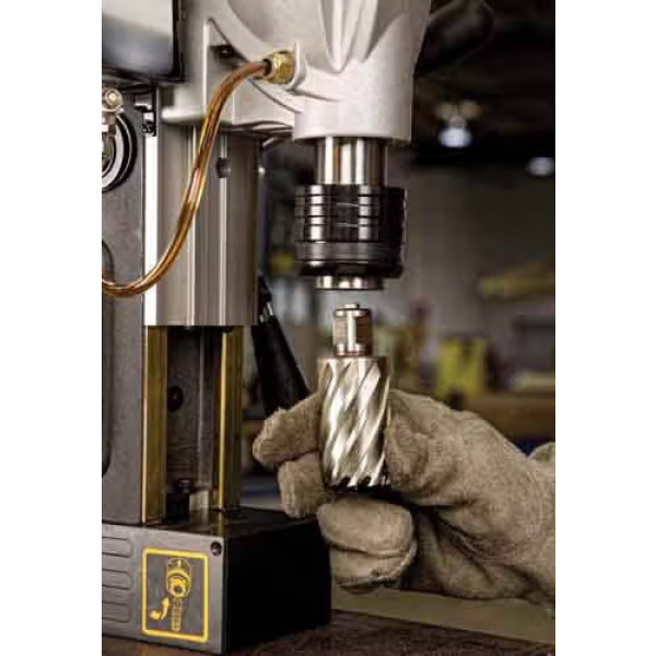 Фото - Станок DeWALT DWE1622K