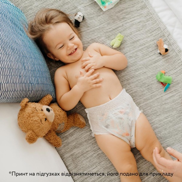 Фото - Одноразові підгузки-трусики Offspring розмір M, 6-11 кг 42 шт. Літери (DP-OI-FAP-M42P-ABC)