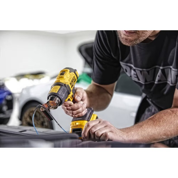Фото - Технічний фен DeWALT DCE530N