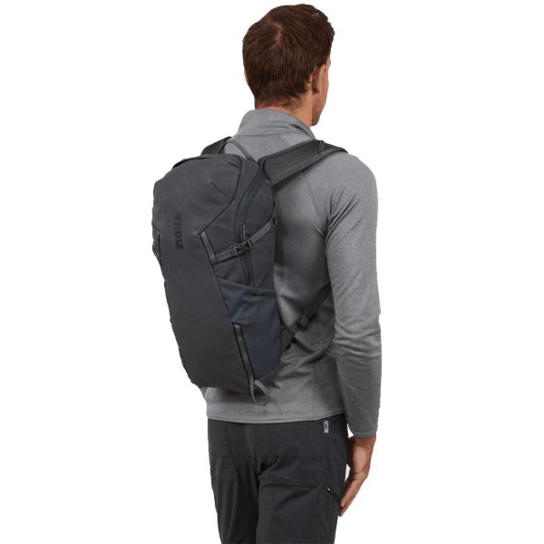 Фото - Туристический рюкзак Thule AllTrail X 15L Hiking Backpack TALX-115 Obsidian (3204127)