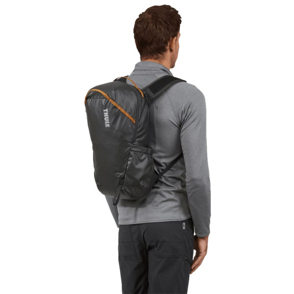 Фото - Туристичний рюкзак Thule Stir 18L Hiking Backpack TSTU-318 Obsidian (3204088)