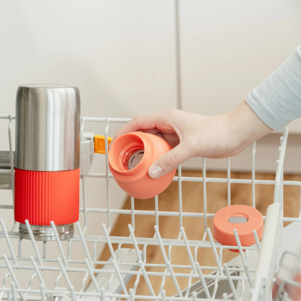 Фото - Термопляшка Tefal N2193310 BeYou Twist Screw Lid 0,7 л помаранчева