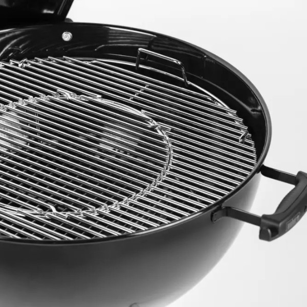 Фото - Мангал для пікніка Weber Master-Touch GBS E-5750 57 см (14701004)