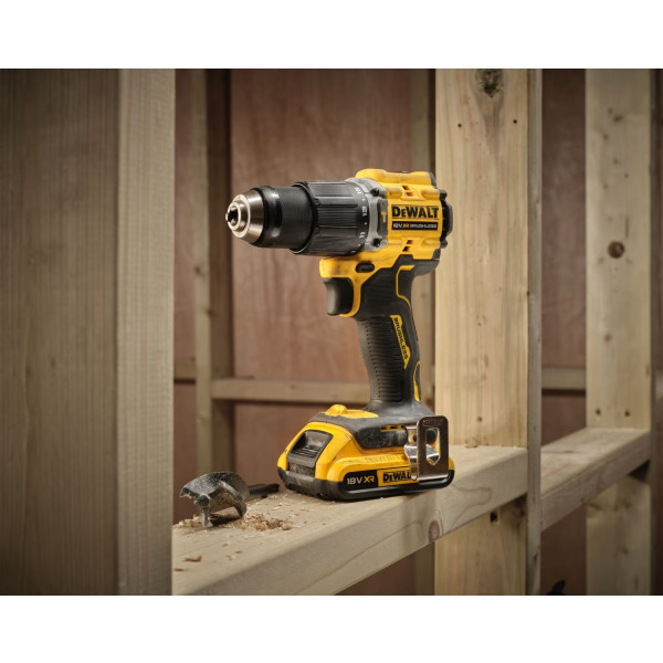 Фото - Дриль-шуруповерт DeWALT DCD799D2T
