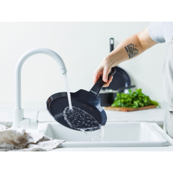Фото - Сковорода для млинців GreenPan Essence Magneto 24 см (CC008126-001)