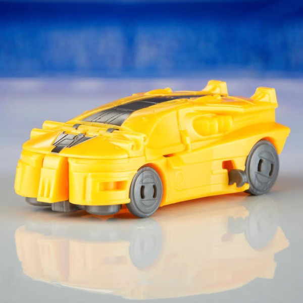 Фото - Машинка-трансформер Hasbro One Cog Changers Трансформери: Нове покоління BUMBLEBEE (F9202_F9383)