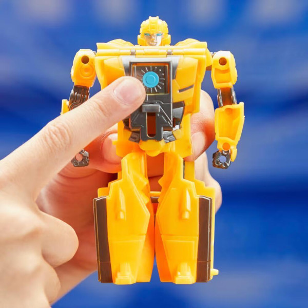 Фото - Машинка-трансформер Hasbro One Cog Changers Трансформери: Нове покоління BUMBLEBEE (F9202_F9383)