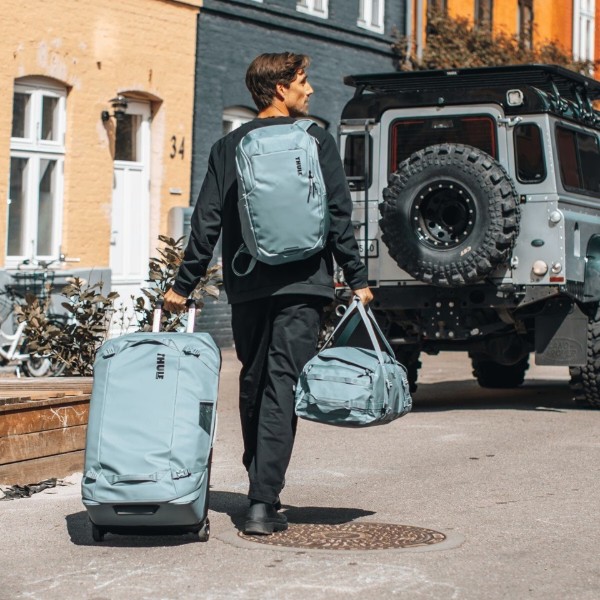 Фото - Сумка дорожня Thule Chasm Duffel 30L TDSD-301 Pond Gray (3205214)
