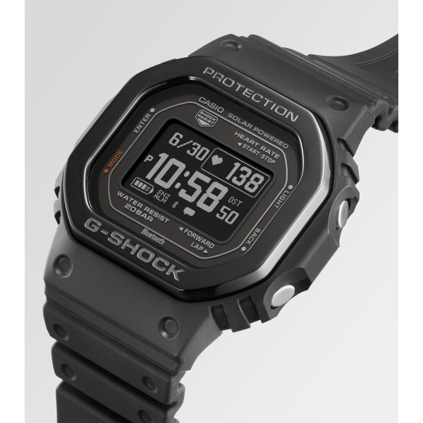 Фото - Смарт-часы Casio DW-H5600MB-1ER