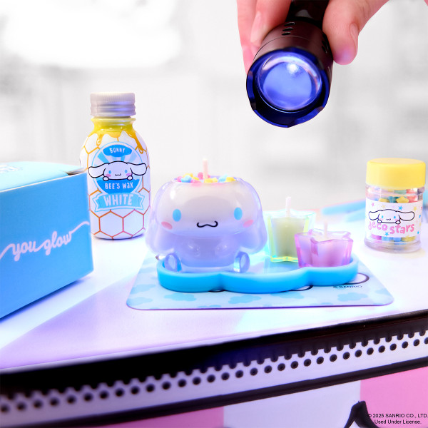 Фото - Набір ігрових фігурок MGA's Miniverse Sanrio S2 – СТВОРАЙ СТИЛЬ РАЗОМ З ХЕЛЛОУ КІТТІ І ДРУЗЯМИ (547235)