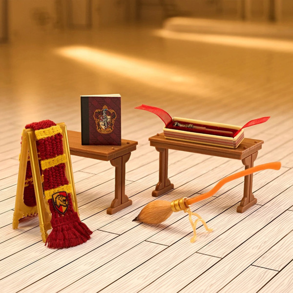 Фото - Ігрова фігурка-сюрприз набір MGA's Miniverse Harry Potter Hogwarts – СОЗДАЙ ВОЛШЕБНЫЕ ПРЕДМЕТЫ (547150)