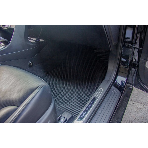 Фото - Коврики ворсовые в салон авто EVAtech Standard для Hyundai Grandeur (HG) 2011-2017 5 поколение Sedan Korea черный кант HY43648A2LA3VEB