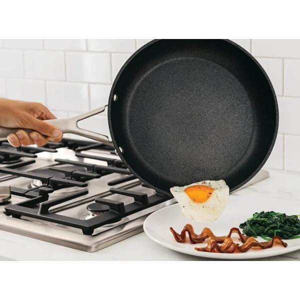 Фото - Сковорода універсальна Ninja ZEROSTICK Essentials 28 см (C10028DE)