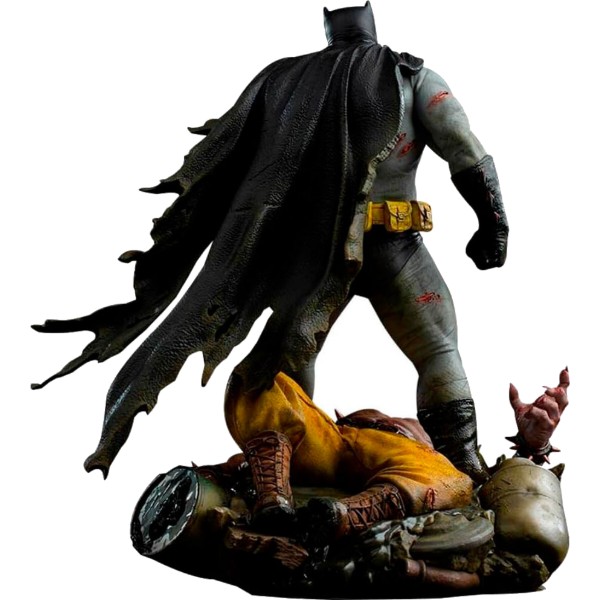Фото - Коллекционная фигурка Iron Studios DC COMICS Batman the dark knight returns 1/6 diorama (DCCDCG38720-16)