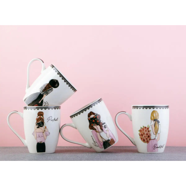 Фото - Чашка Vittora Айворі Сучасна дівчина 340 мл в асортименті (VT-C-113340)