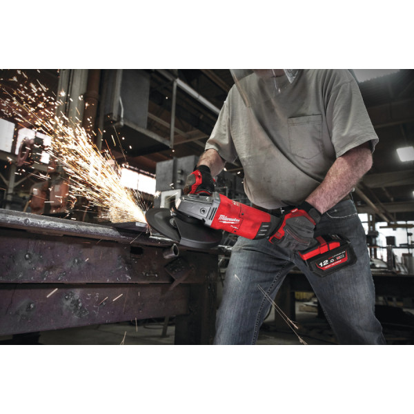 Фото - Болгарка Milwaukee M18 FLAG230XPDB-121C (4933499241)