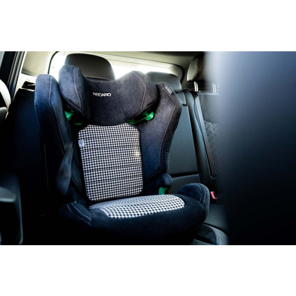 Фото - Автокресло RECARO AXION 1 Pepita