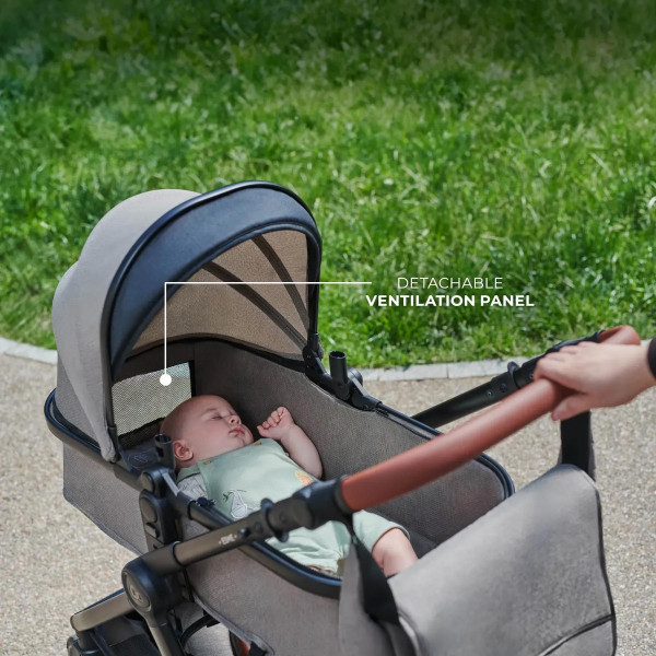 Фото - Коляска універсальна 3 в 1 Kinderkraft Esme Pro Pure Black (KSESME00BLK300N)