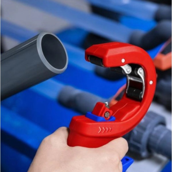 Фото - Труборiз KNIPEX 90 23 02 BK
