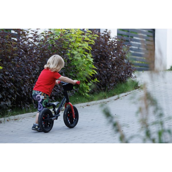Фото - Беговел Qplay Player Red (B-600Red)