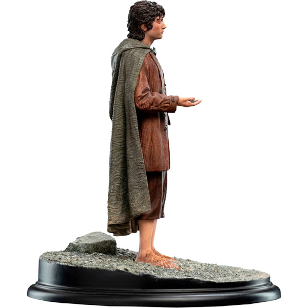 Фото - Коллекционная фигурка Weta Workshop Lord of the Rings Frodo Baggins, Ringbearer Classic Series (860104156)
