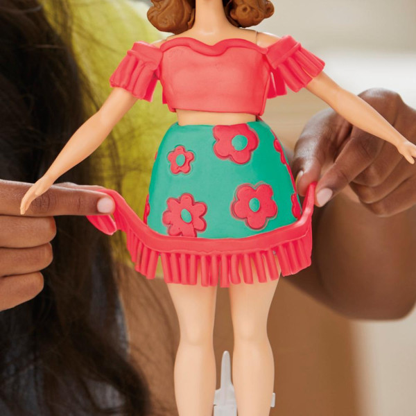 Фото - Набори для ліплення Hasbro Play-Doh Barbie Квіти та бахрома (G1360)