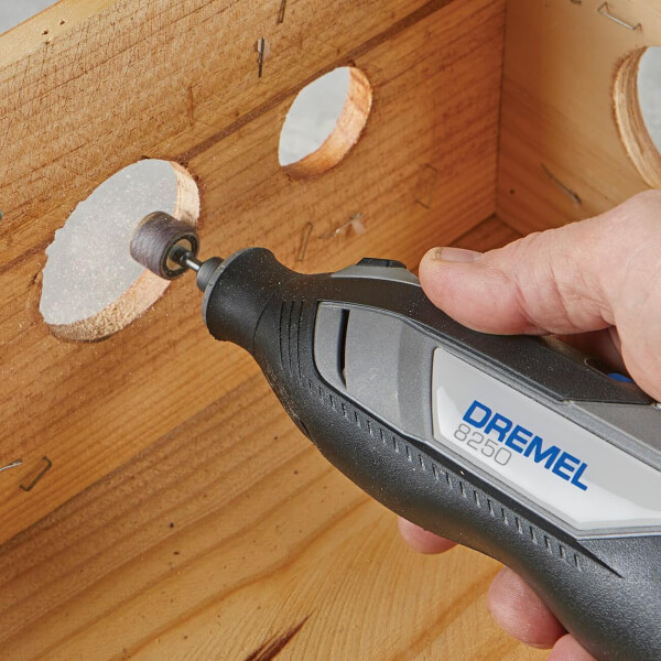 Фото - Багатофоункціональний інструмент Dremel 8250-5 12В (F.013.825.0JA)