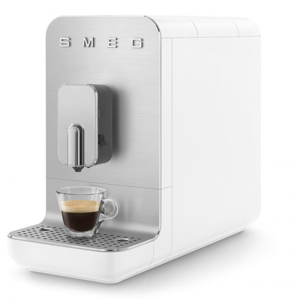 Фото - Кавомашина Smeg BCC13WHMEU