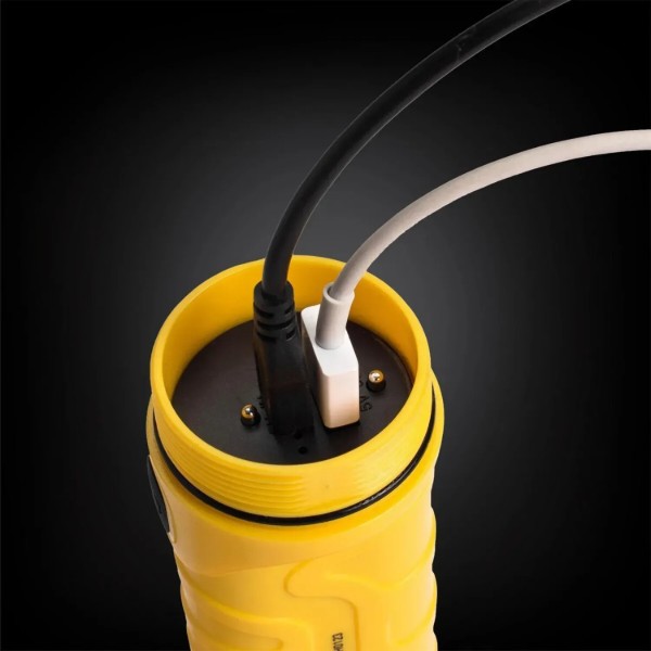 Фото - Фонарь Mactronic Dura Light 2.3 (800 Lm) Powerbank USB Recharge Glass Breaker (PHH0124)