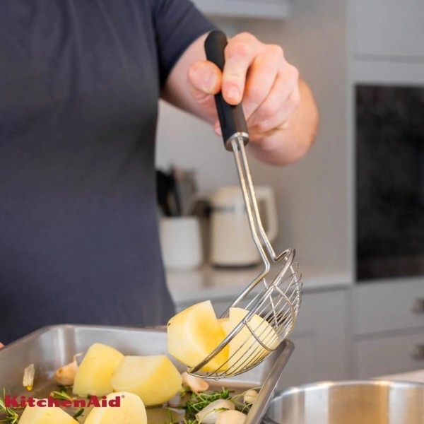 Фото - Шумовка KitchenAid Classic 36 см чорний (KHH010OHOBE)