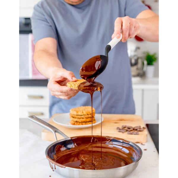 Фото - Ложка кухарська KitchenAid Classic 34 см білий (KHA003OHPNG)