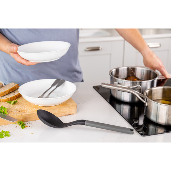 Фото - Ложка кухарська KitchenAid Classic 34 см сірий (KHA003OHCHGG)