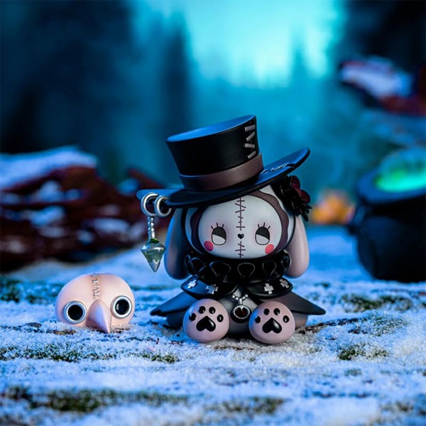 Фото - Коллекционная фигурка Pop Top Lucky Emma серии Загадочный лес - ПОМЕСТЬЕ ФРОСТВЕЙЛ в ассортименте (MJ-000076)