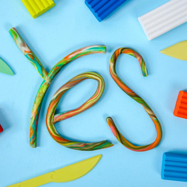 Фото - Пластилин классический YES 24 цв. 480г Stumble Guys (540711)