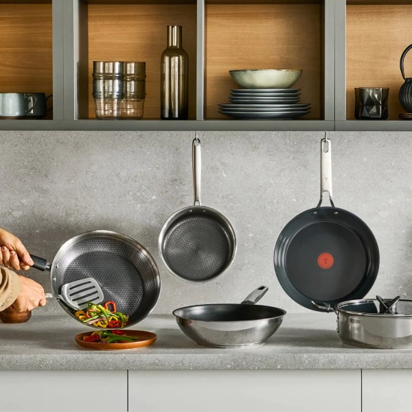 Фото - Уцінка - Сковорода універсальна Tefal E3270644 Emotion+ 28 см