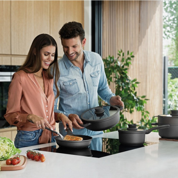 Фото - Ківш Berghoff 3950300 LEO STONE 18 см  2 л